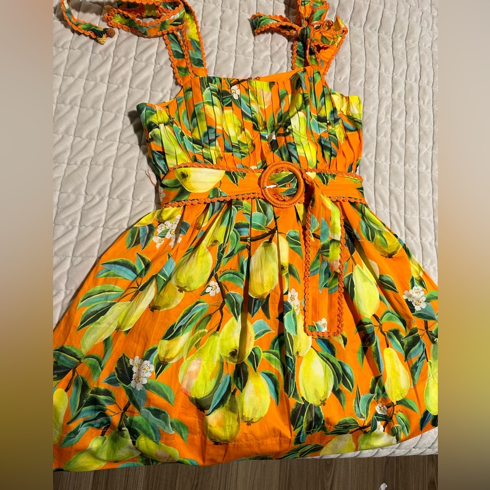 Farm Rio Gorgeous color pear dress